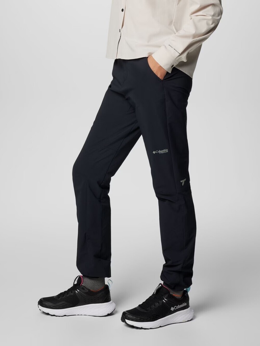 NWT Columbia Titanium Summit Valley Hiking Pants 16W Black
